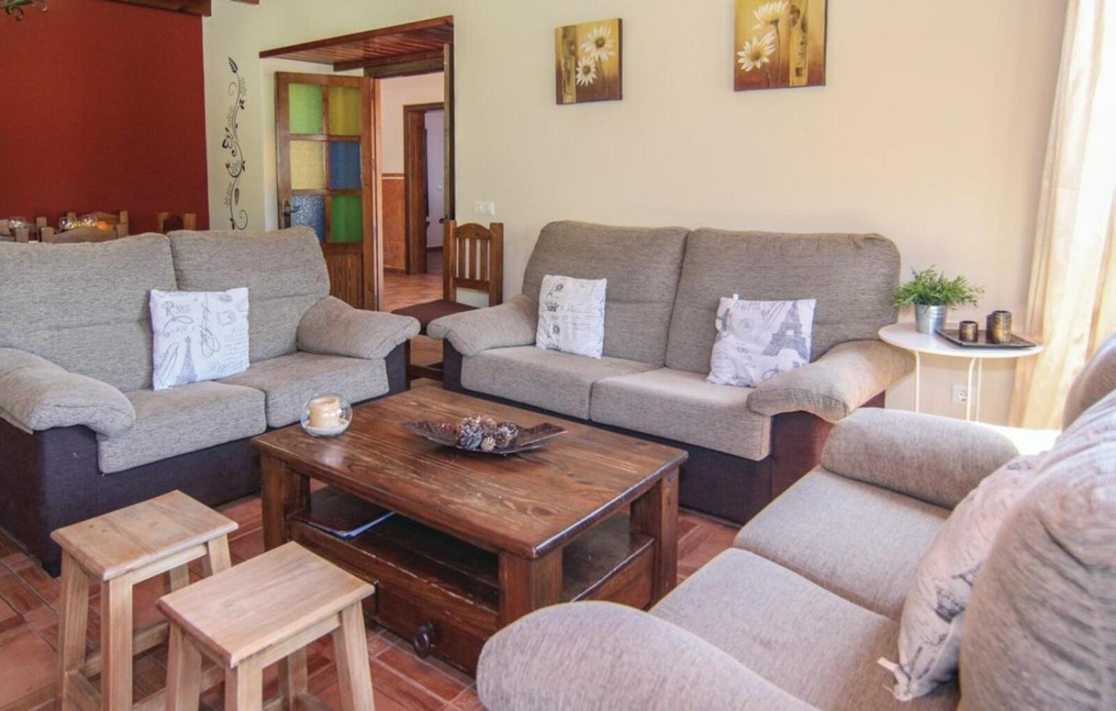 Villa Javier En Sayalonga Extérieur photo