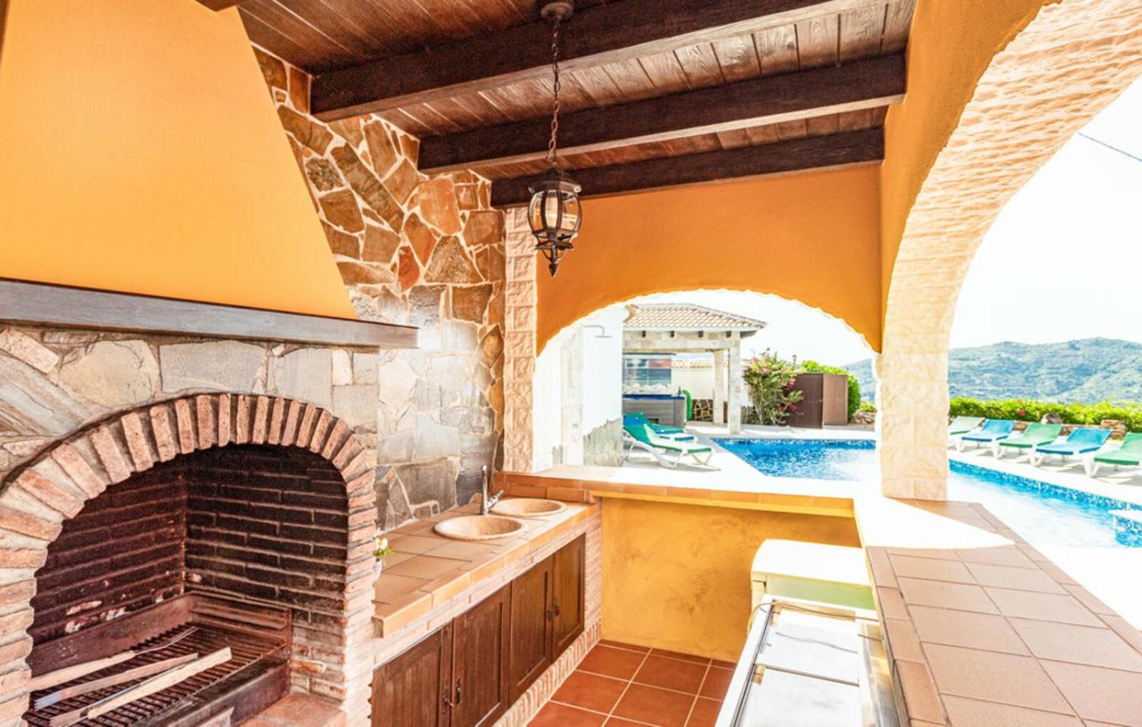 Villa Javier En Sayalonga Extérieur photo