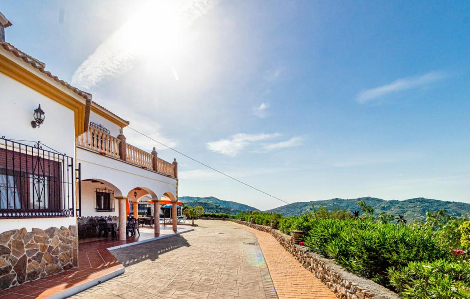 Villa Javier En Sayalonga Extérieur photo