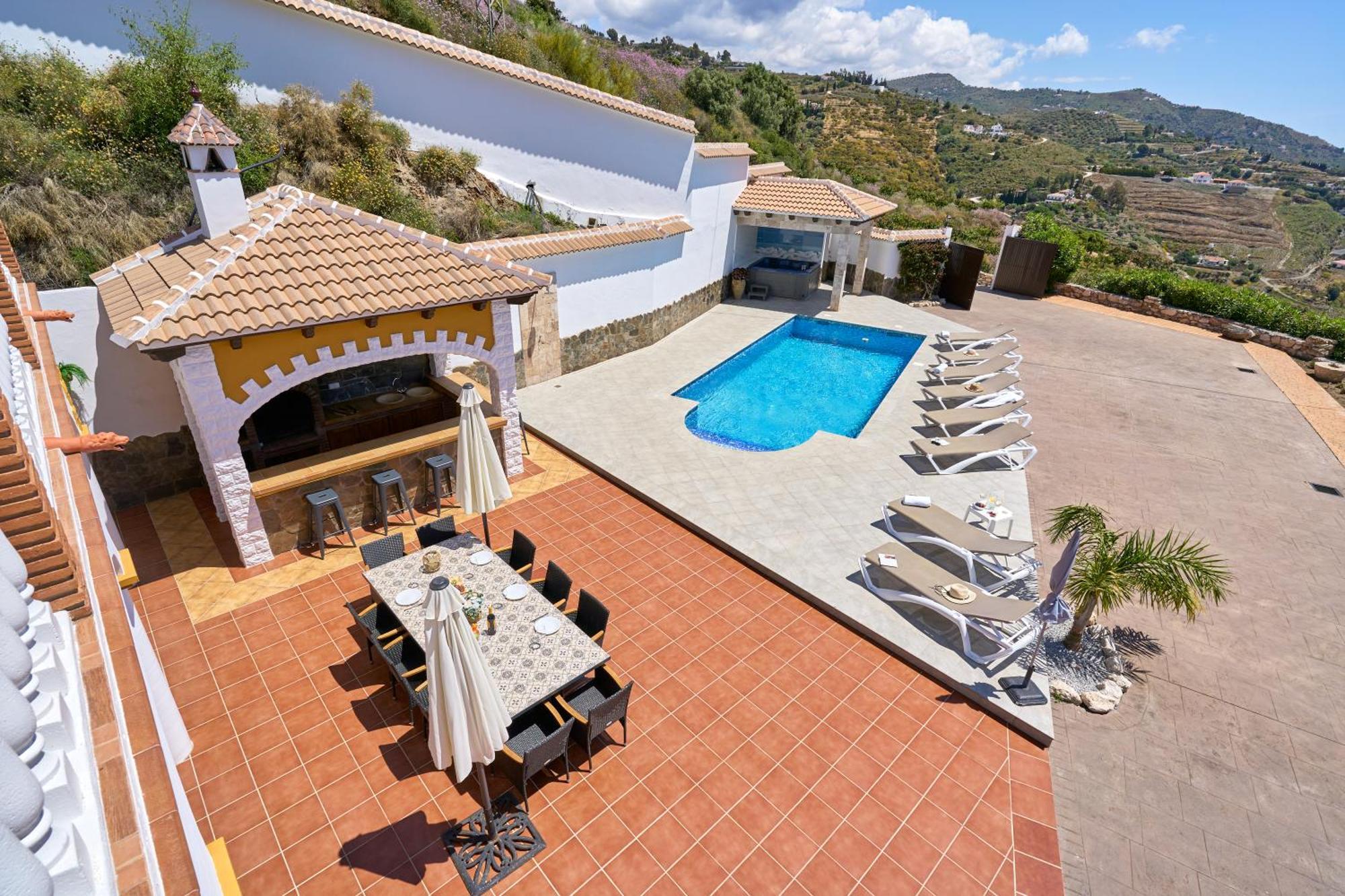 Villa Javier En Sayalonga Extérieur photo