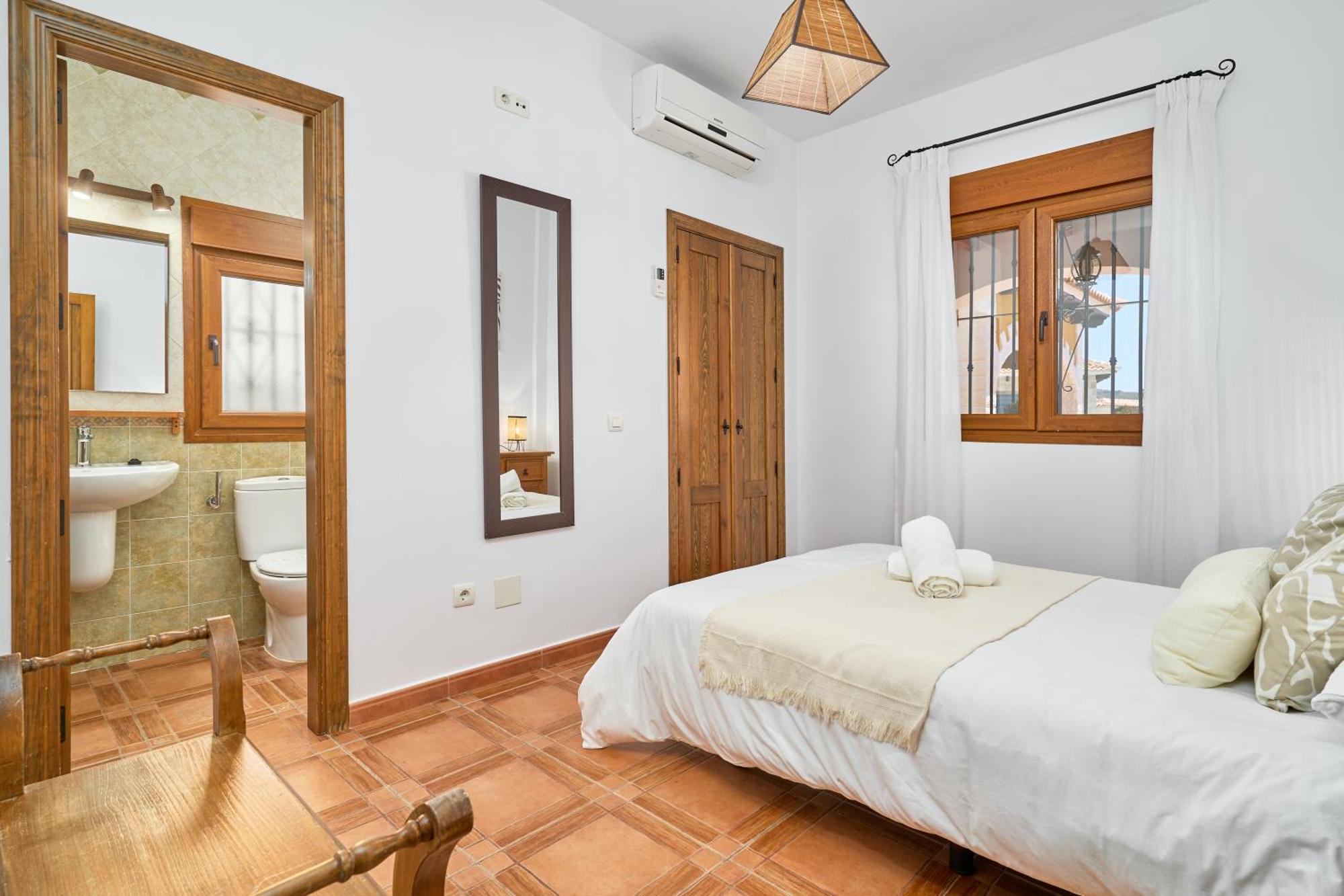Villa Javier En Sayalonga Extérieur photo
