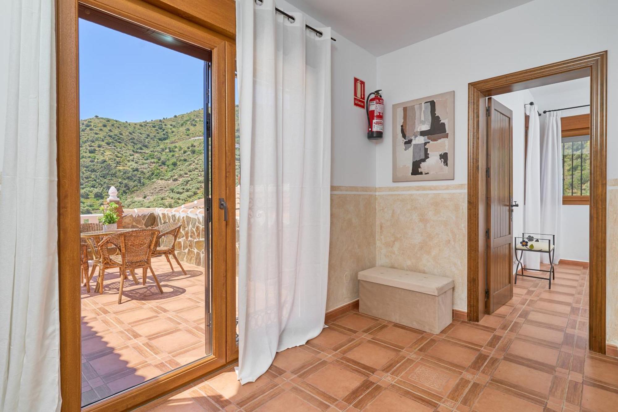 Villa Javier En Sayalonga Extérieur photo